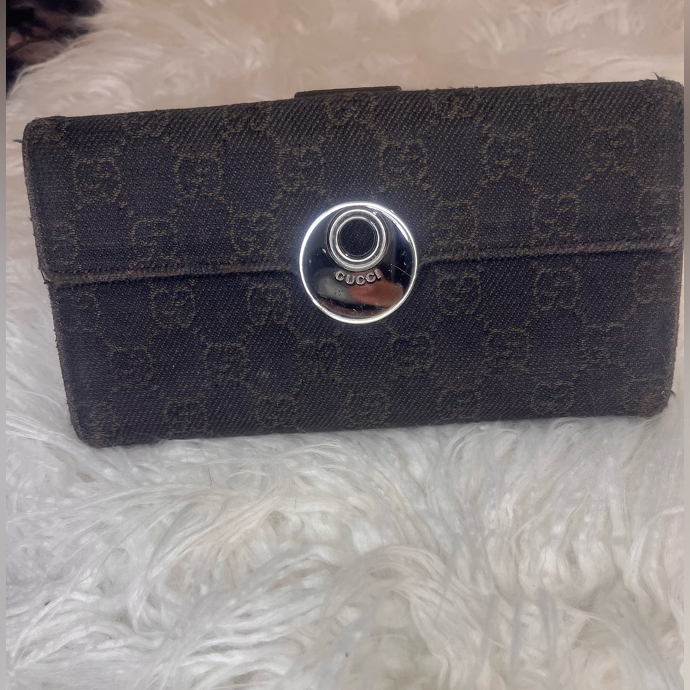 Gucci Black Monogram Clutch - Picture 2 of 7